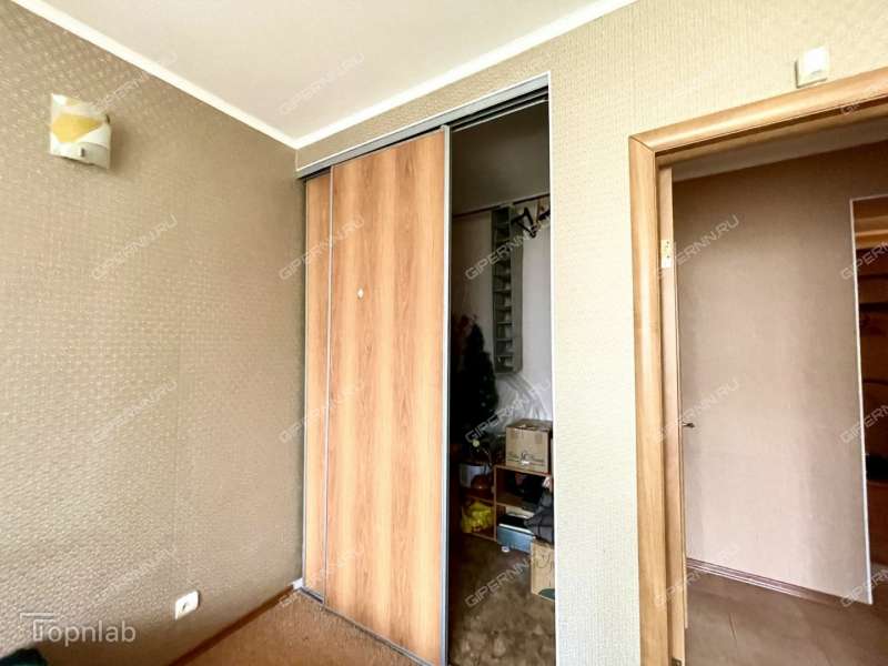 четырёхкомнатная квартира на проспекте Победы дом 2 город Кстово