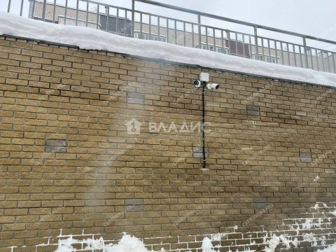 4-komnatnaya-ul-fedoseenko-d-4 фото