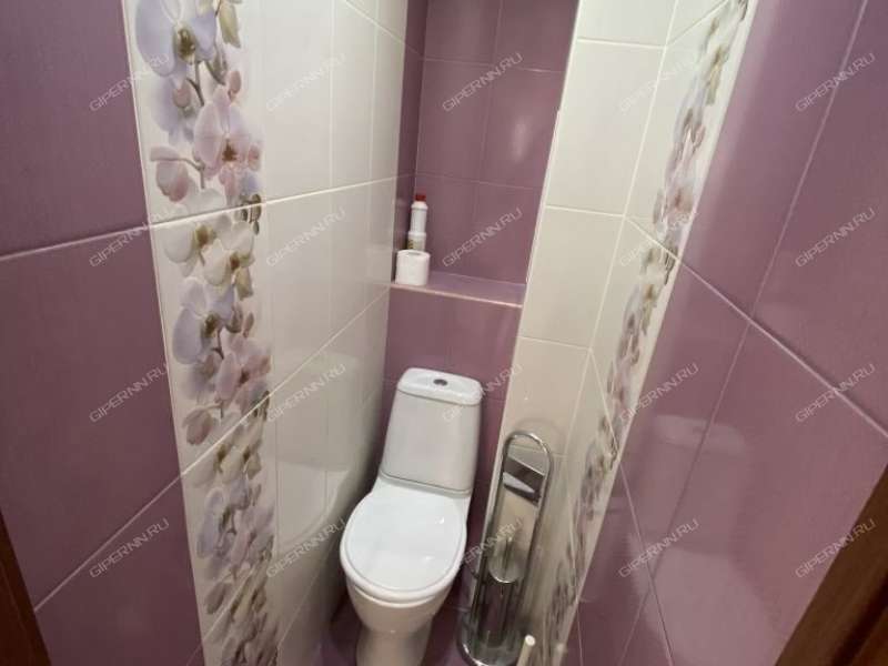 четырёхкомнатная квартира на улице Юлиуса Фучика дом 37