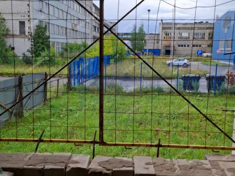 здание под офис, торговую площадь на улице Ступишина город Кстово