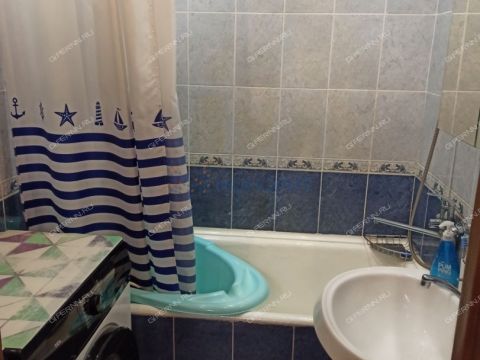 2-komnatnaya-ul-sergeya-esenina-d-44 фото