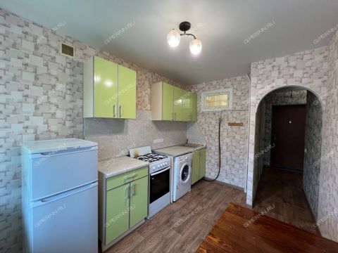 1-komnatnaya-ul-raduzhnaya-d-12 фото