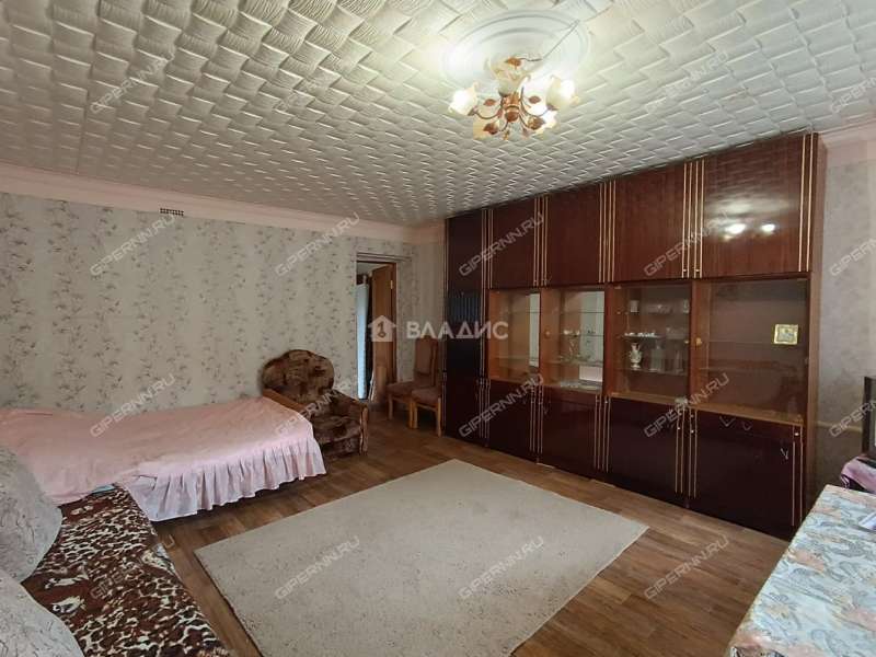 однокомнатная квартира на Малоэтажной улице дом 42