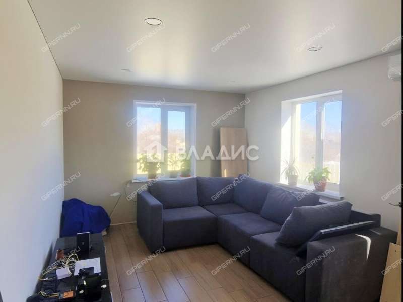 дом на Акварельной улице