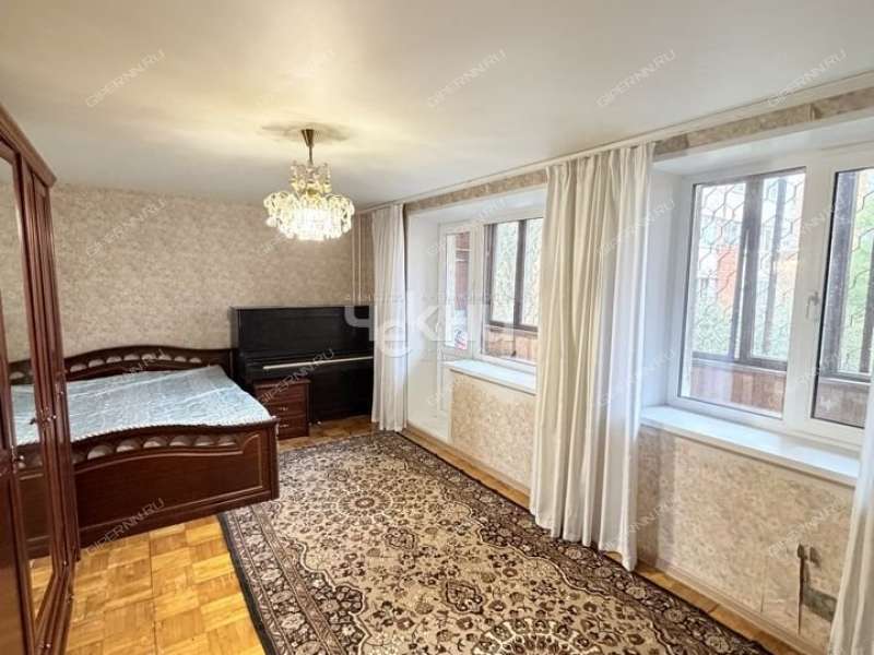 двухкомнатная квартира на улице Родионова дом 184