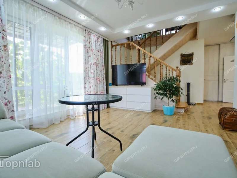 коттедж на Восточной улице село Великий Враг