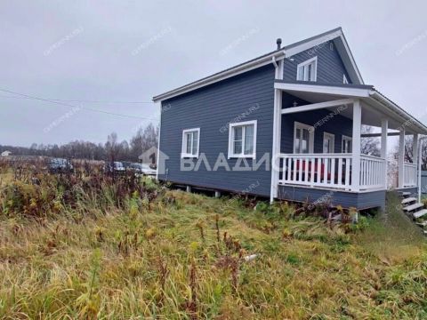 dom-derevnya-drozdovo-zinyakovskiy-selsovet-gorodeckiy-rayon фото