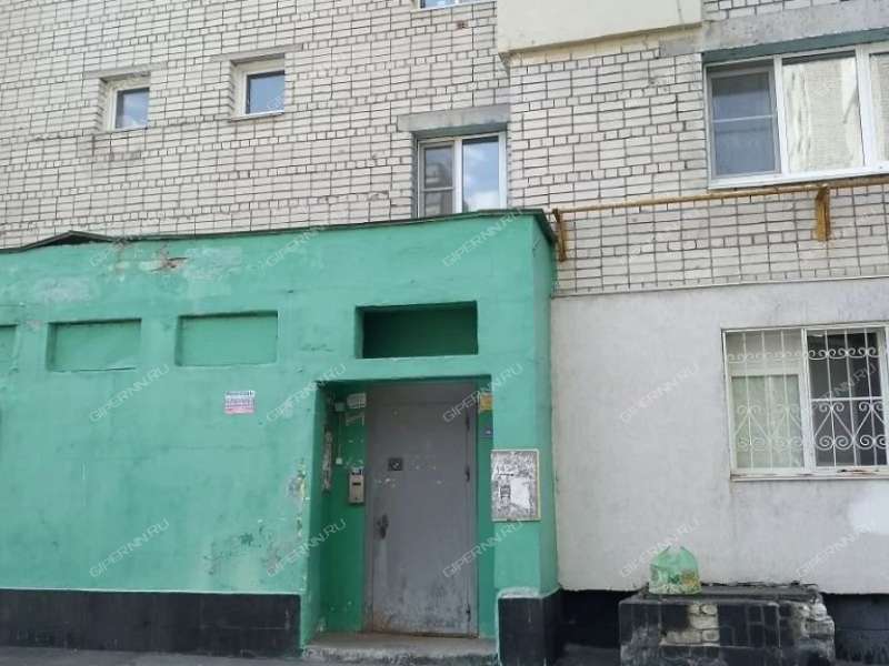 трёхкомнатная квартира на улице Челюскинцев дом 18А