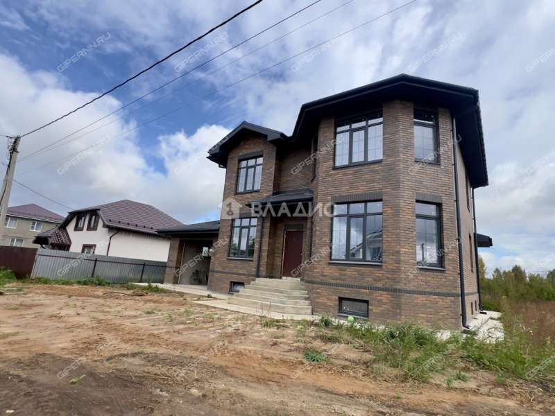 дом на улице Катукова город Бор