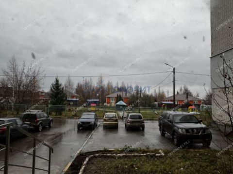 1-komnatnaya-ul-polevaya-d-10 фото