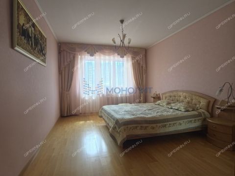 3-komnatnaya-ul-verhnepecherskaya-d-14 фото