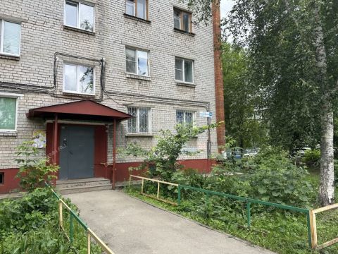 1-komnatnaya-ul-yuliusa-fuchika-d-23 фото