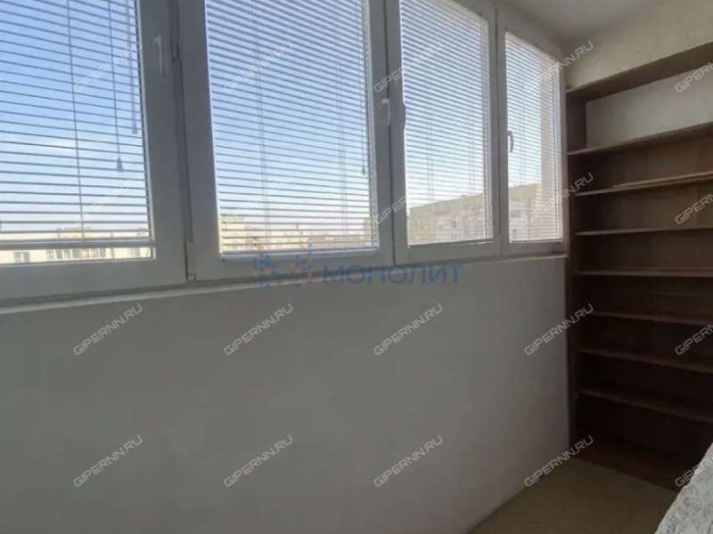 однокомнатная квартира на Бурнаковской улице дом 83