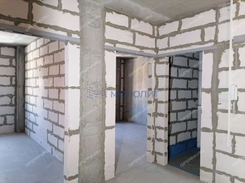 трёхкомнатная квартира на улице Июльских Дней дом 11