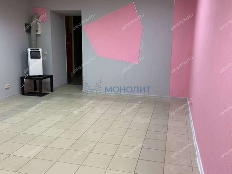 помещение под офис на улице Германа Лопатина