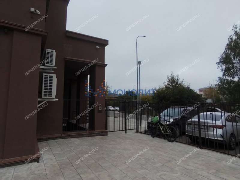 трёхкомнатная квартира на улице Менделеева дом 8