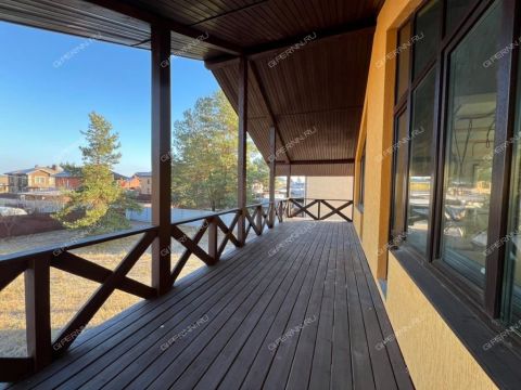 dom-rabochiy-poselok-reshetiha-volodarskiy-rayon фото