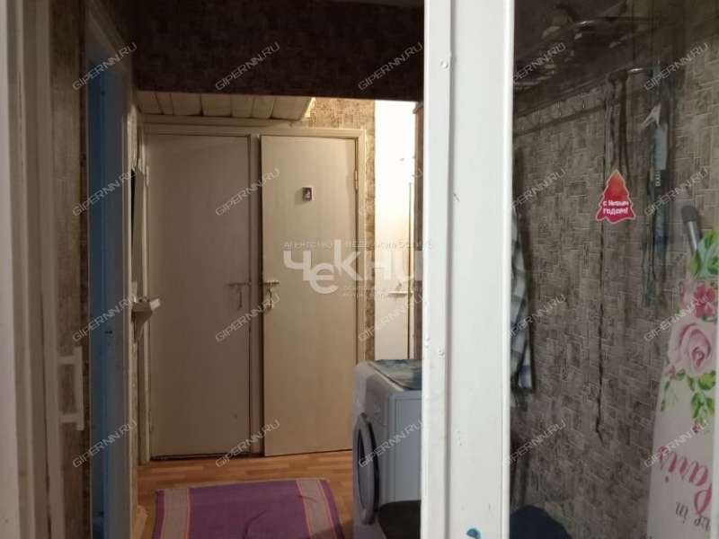 четырёхкомнатная квартира на  дом 6 село Воронино