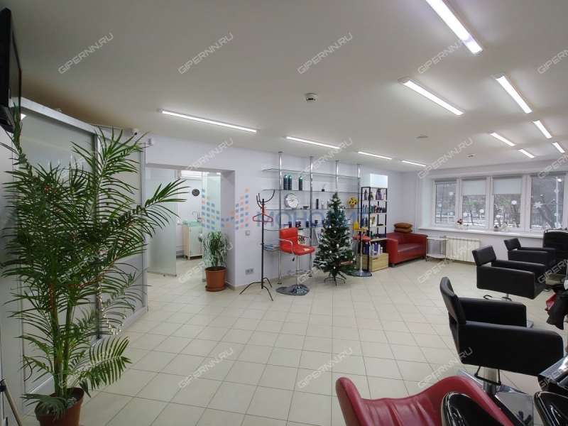 помещение под помещение свободного назначения на улице Мирошникова