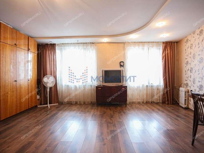 четырёхкомнатная квартира на Комсомольской площади дом 2 к1