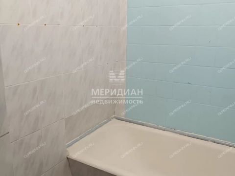 4-komnatnaya-ul-epronovskaya-d-10 фото