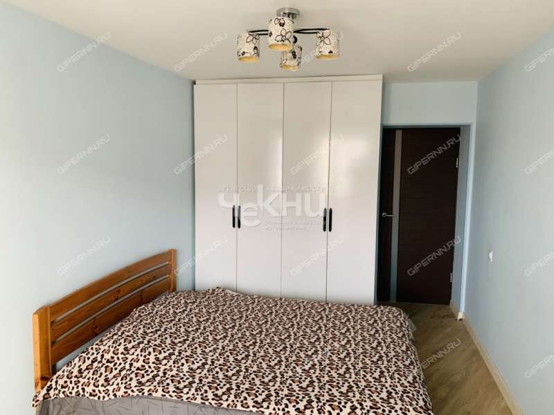 трёхкомнатная квартира на Полтавской улице дом 2А