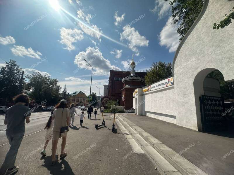 помещение под торговую площадь на улице Пискунова