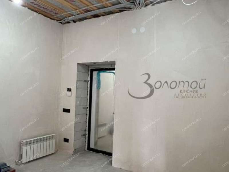 коттедж на фиалковая деревня Елевая