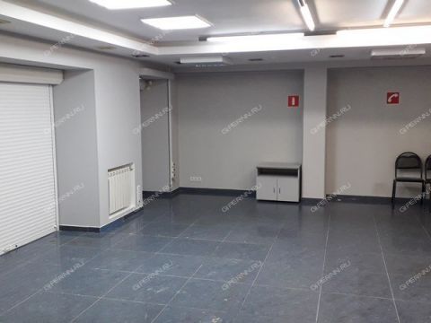 ul-maksima-gorkogo-d-80-1 фото