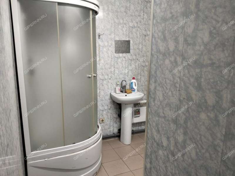 помещение под склад на Шекспира ул., д.10а