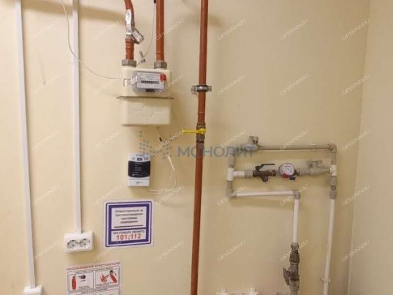 здание под недвижимость под образовательные учреждения, недвижимость для спорта, фитнеса на улице Чкалова