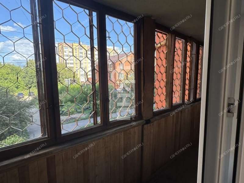 двухкомнатная квартира на улице Родионова дом 184