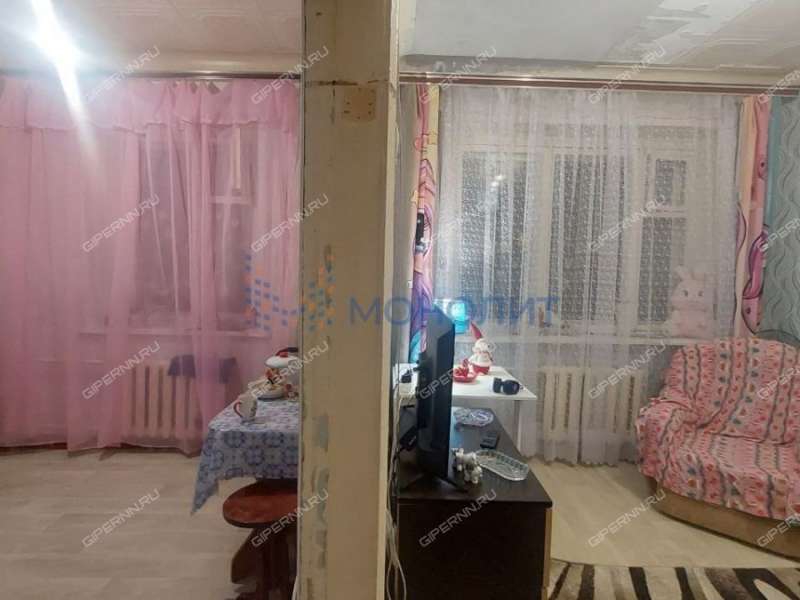 комната в доме 18 на улице Движенцев