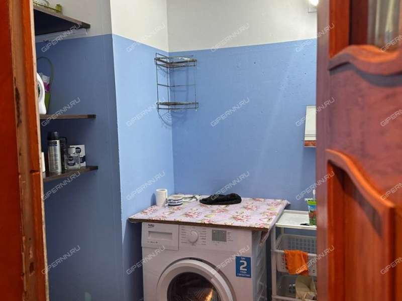 четырёхкомнатная квартира на Волжской набережной дом 9