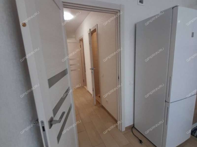 трёхкомнатная квартира на проспекте Героев Донбасса дом 10