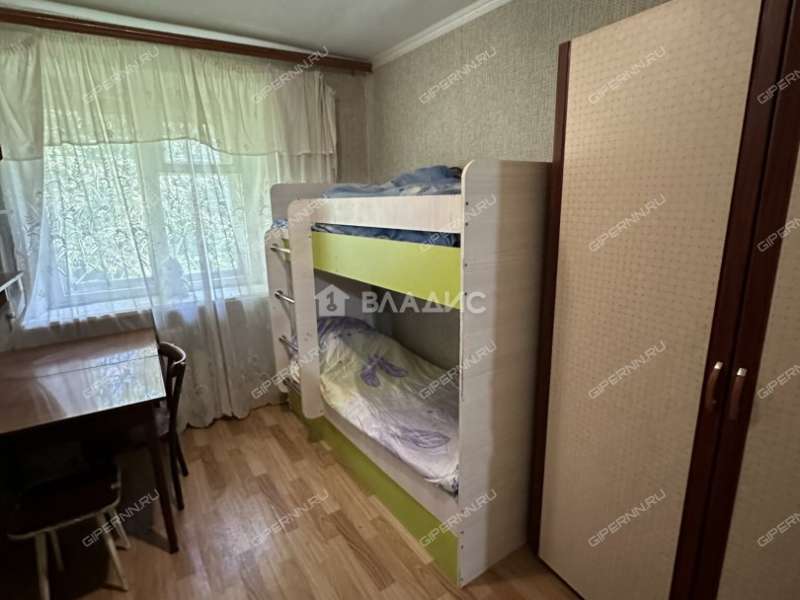 четырёхкомнатная квартира на улице Баумана дом 50 к1