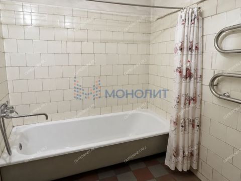 3-komnatnaya-ul-pyatigorskaya-d-12 фото