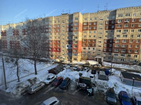 4-komnatnaya-ul-bonch-bruevicha-d-8a фото