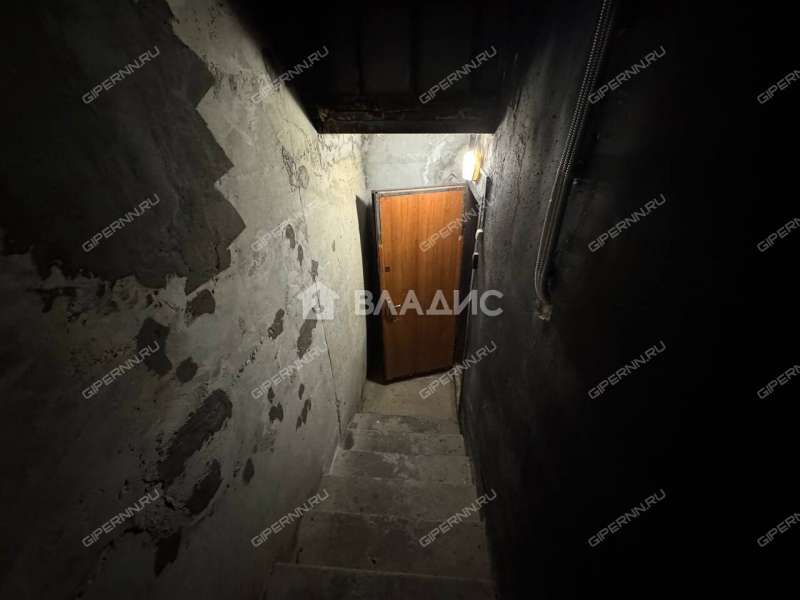 здание под офис, торговую площадь на Большей Печёрской улице