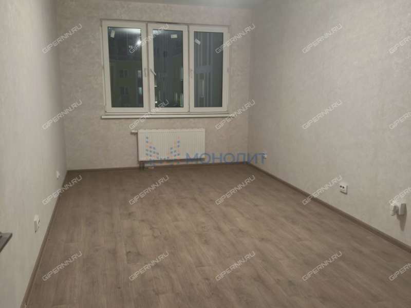 трёхкомнатная квартира на улице Романтиков дом 13