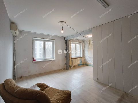 3-komnatnaya-ul-pyatigorskaya-d-12 фото