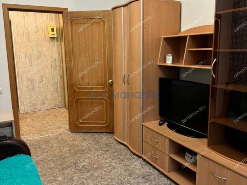 однокомнатная квартира на площади Максима Горького дом 2