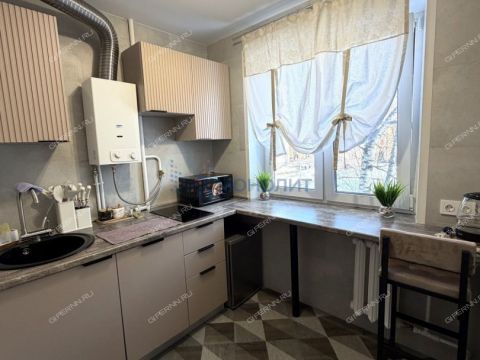 2-komnatnaya-ul-dolzhanskaya-d-11 фото