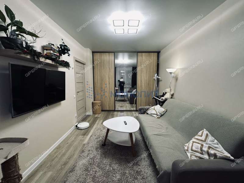 однокомнатная квартира на улице Июльских Дней дом 1 к2