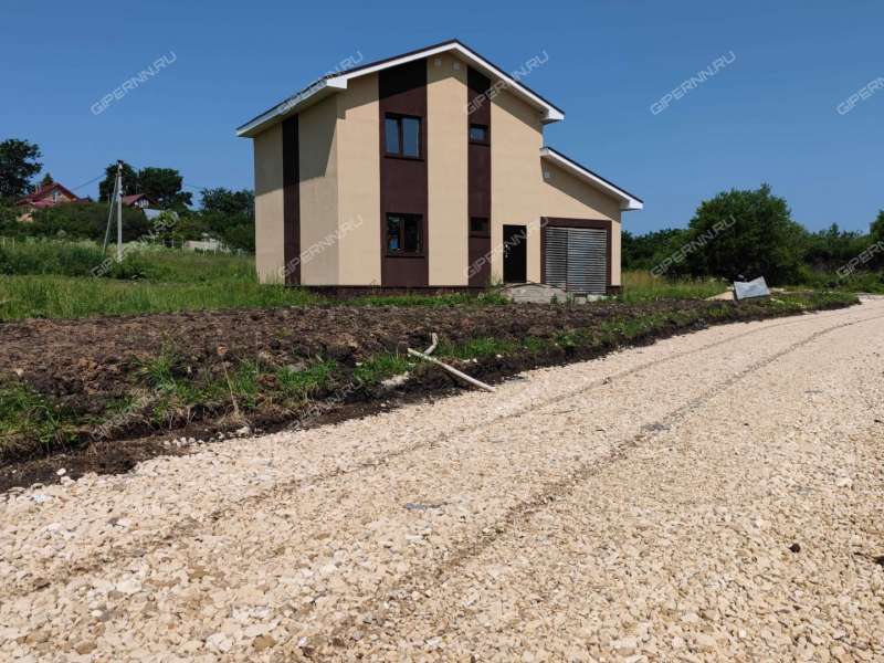 дом на  деревня Инютино