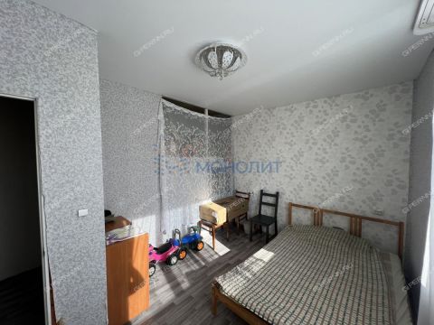 taunhaus-per-tretiy-tihiy-d-6 фото
