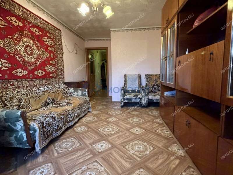 трёхкомнатная квартира в 2-м микрорайоне дом 4 город Богородск