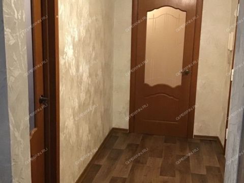 2-komnatnaya-ul-verhnepecherskaya-d-1-k1 фото