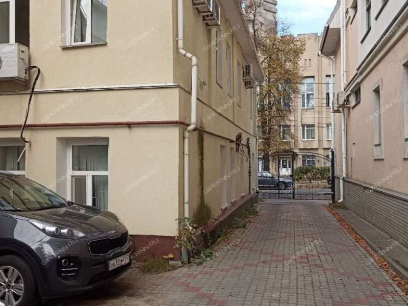 здание под офис на Новой улице