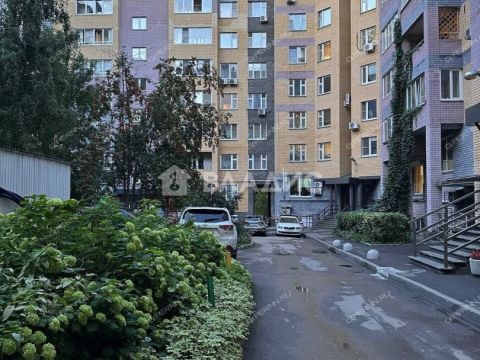 4-komnatnaya-ul-dunaeva-d-8 фото